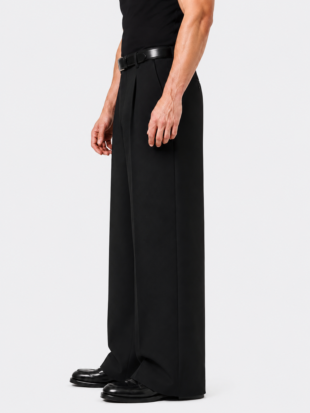 BLACK Tailored Pants