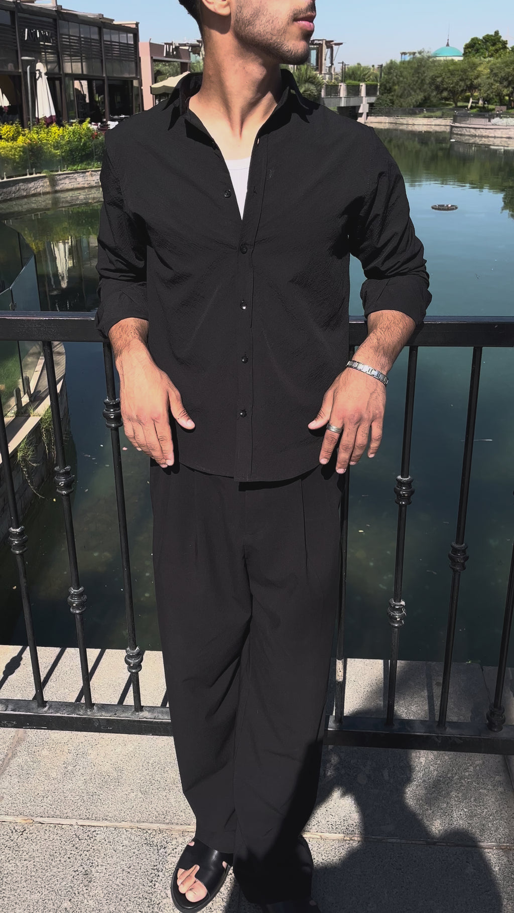 SOLID BLACK SHIRT
